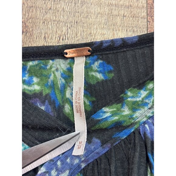 Free People Womens Floral Tiered Black Cami Top Size M - Picture 3 of 7